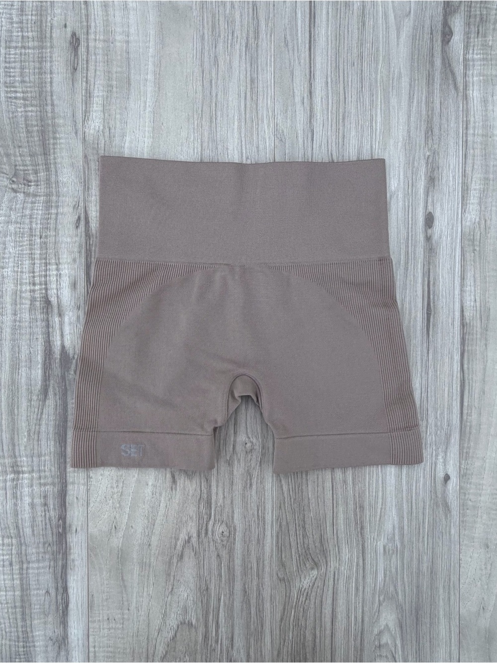 SET Active seamless high-rise biker shorts